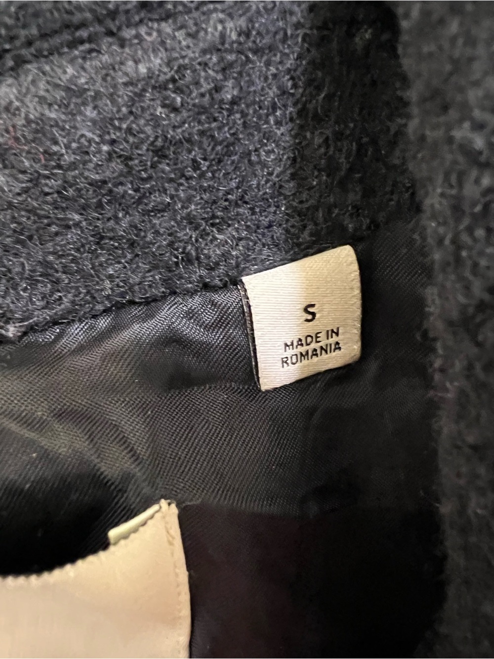 ARITZIA BABATON SLOUCH COAT - Picture 4 of 5